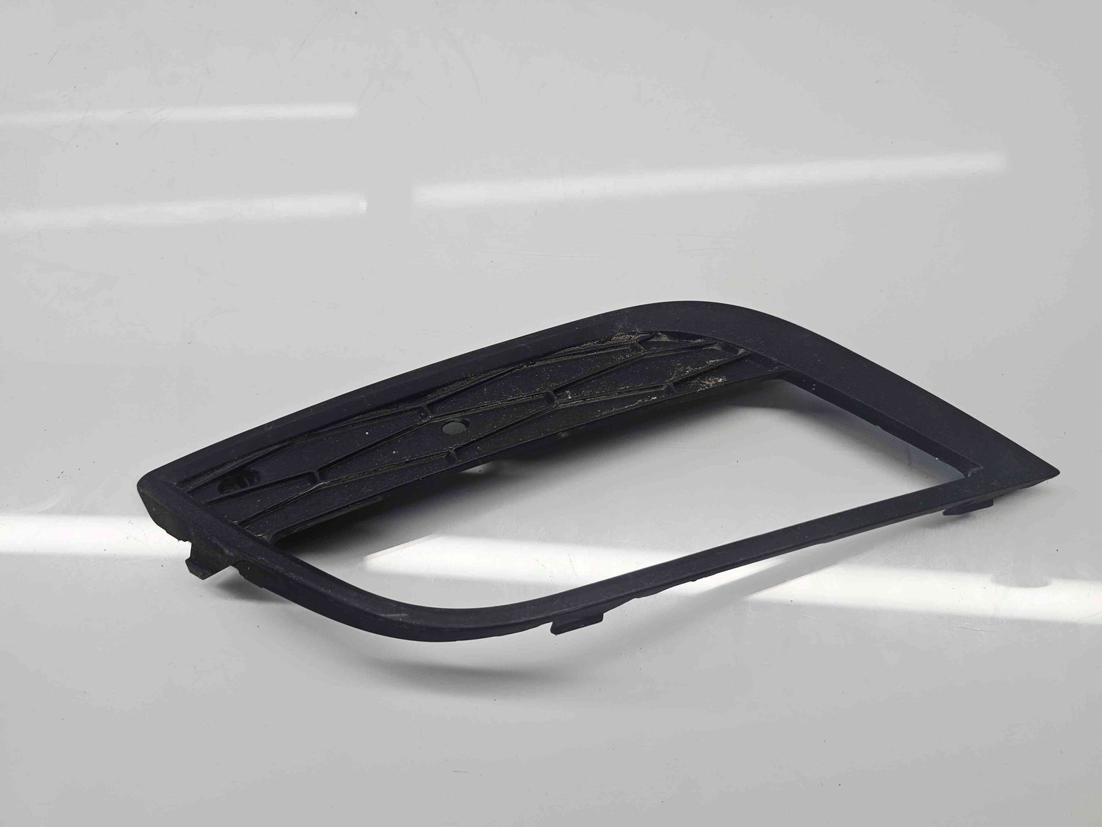 Grila proiector stanga Seat Toledo 4 (KG3) [Fabr 2012-2018] - imagine 4