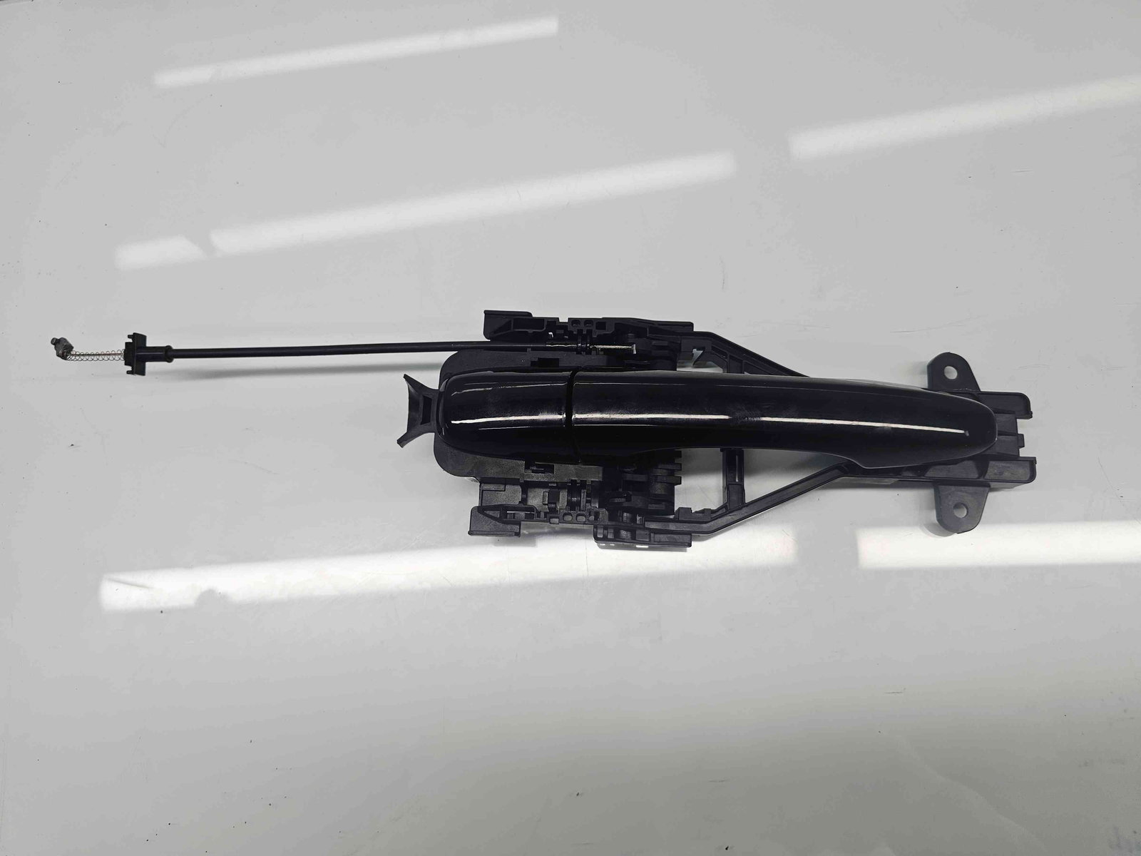 Maner usa dreapta fata Volvo V40 II Facelift [Fabr 2013-2019] - imagine 2