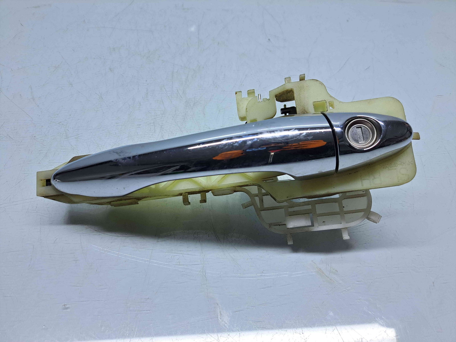 Maner usa dreapta fata Kia Sportage III [Fabr 2010-2016] - imagine 1