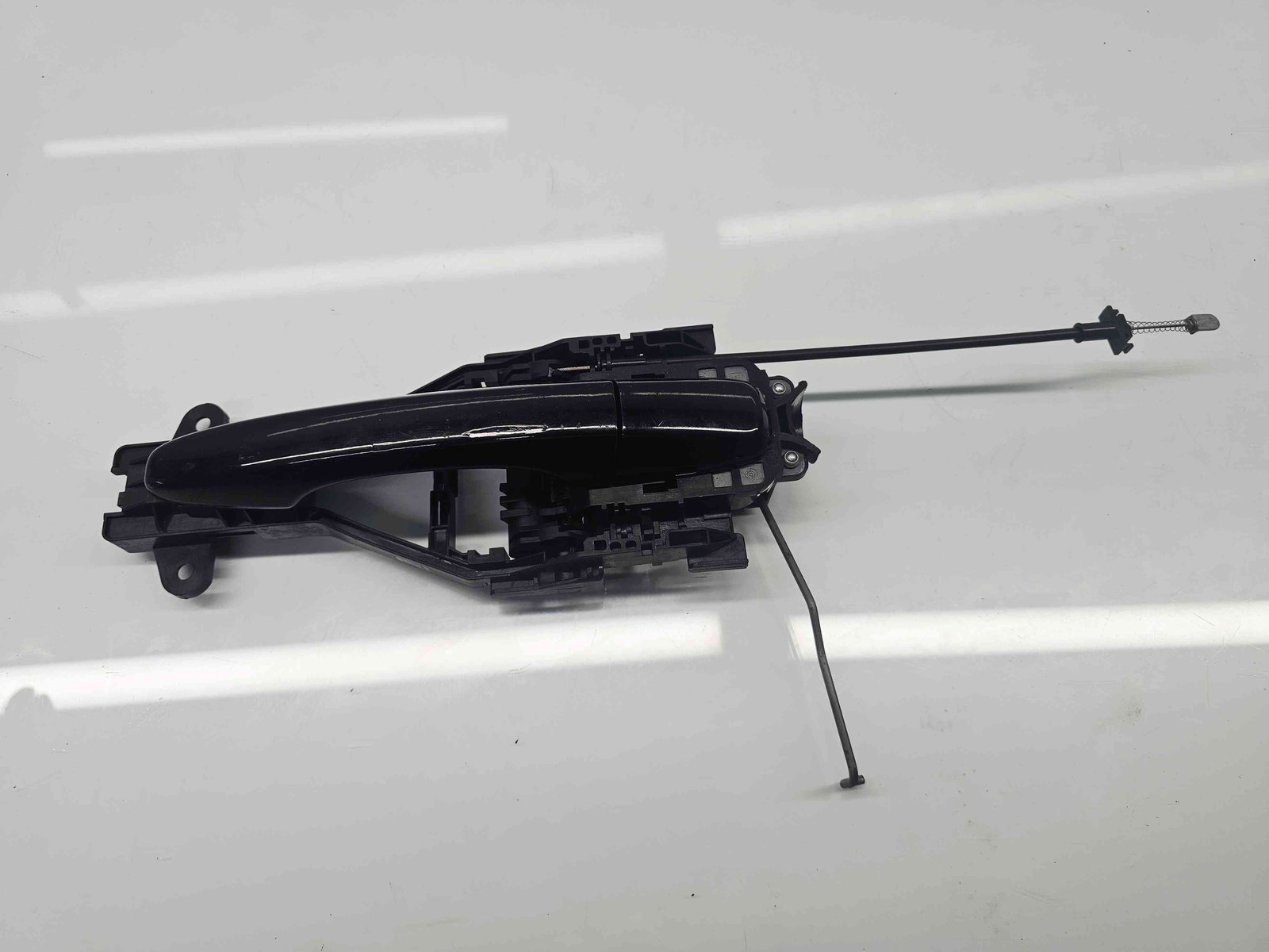 Maner usa stanga fata Volvo V40 II Facelift [Fabr 2013-2019] - imagine 2