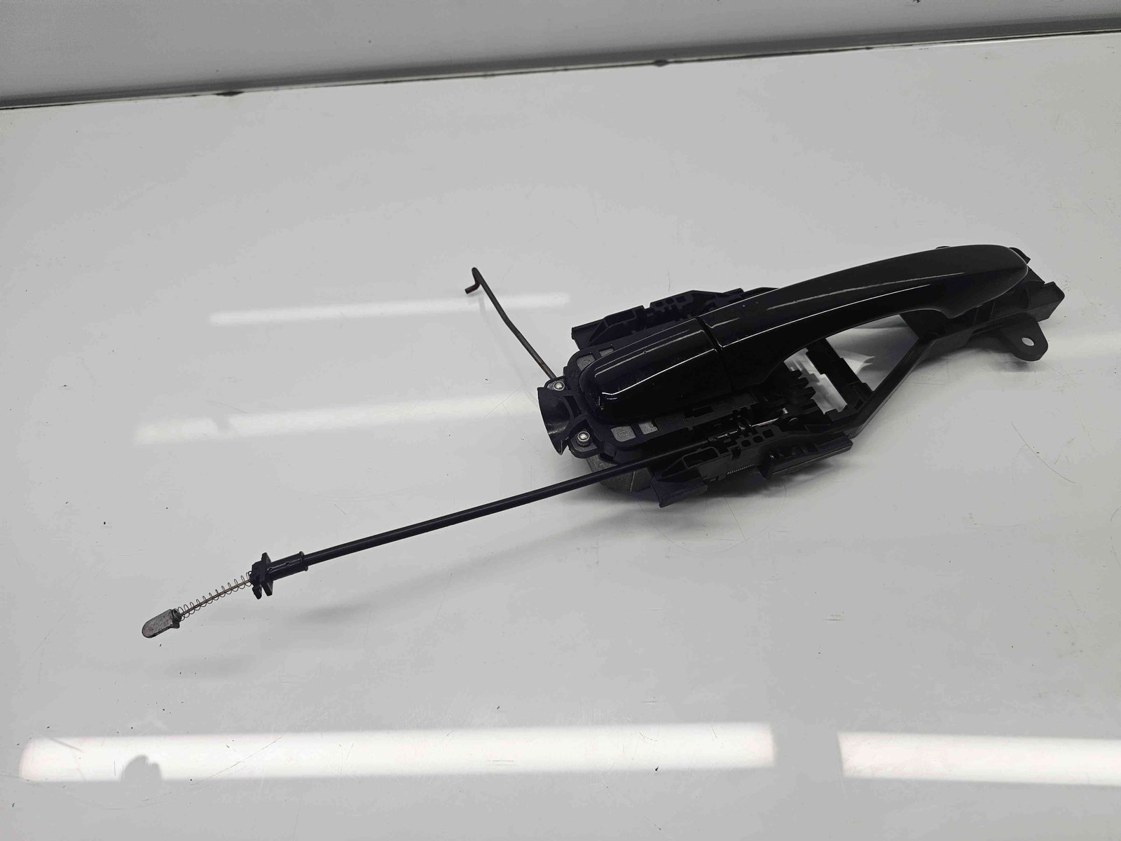 Maner usa stanga fata Volvo V40 II Facelift [Fabr 2013-2019] - imagine 6