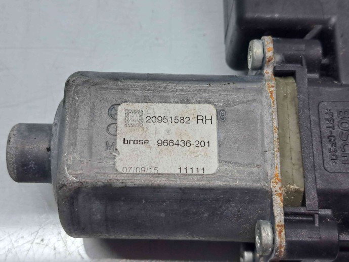 Motoras geam dreapta fata Opel Astra J [Fabr 2009-2015]