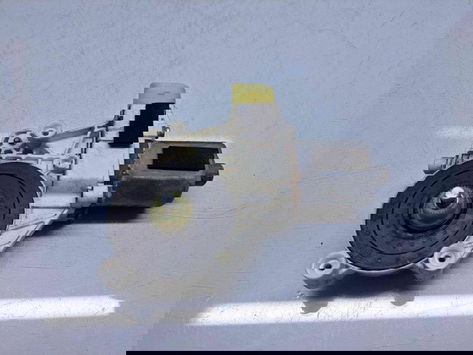 Motoras geam dreapta spate Opel Astra J [Fabr 2009-2015]