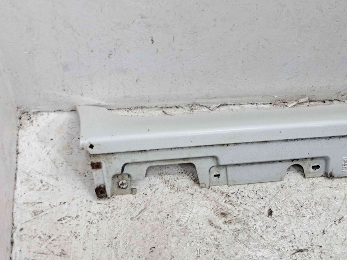 Prag lateral dreapta Bmw 5 (F10) [Fabr 2011-2016]