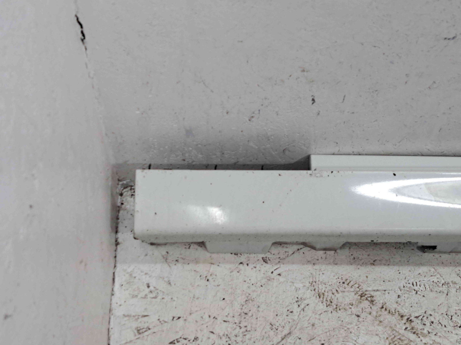 Prag lateral stanga Bmw 5 (F10) [Fabr 2011-2016] - imagine 3