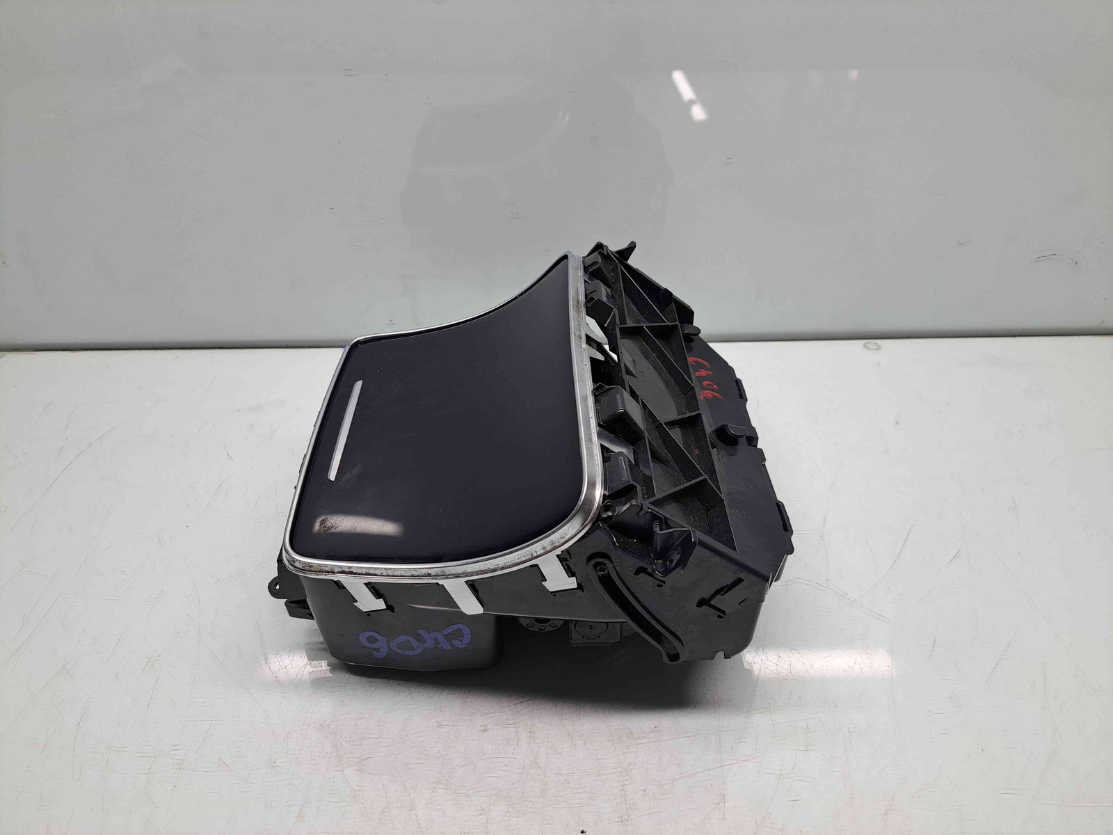 Scrumiera Mercedes Clasa C Combi (W205) [Fabr 2015-prezent] A2056800210 - imagine 2