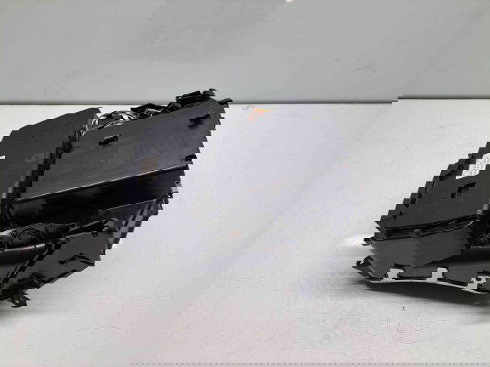 Scrumiera Mercedes Clasa C Combi (W205) [Fabr 2015-prezent] A2056800210