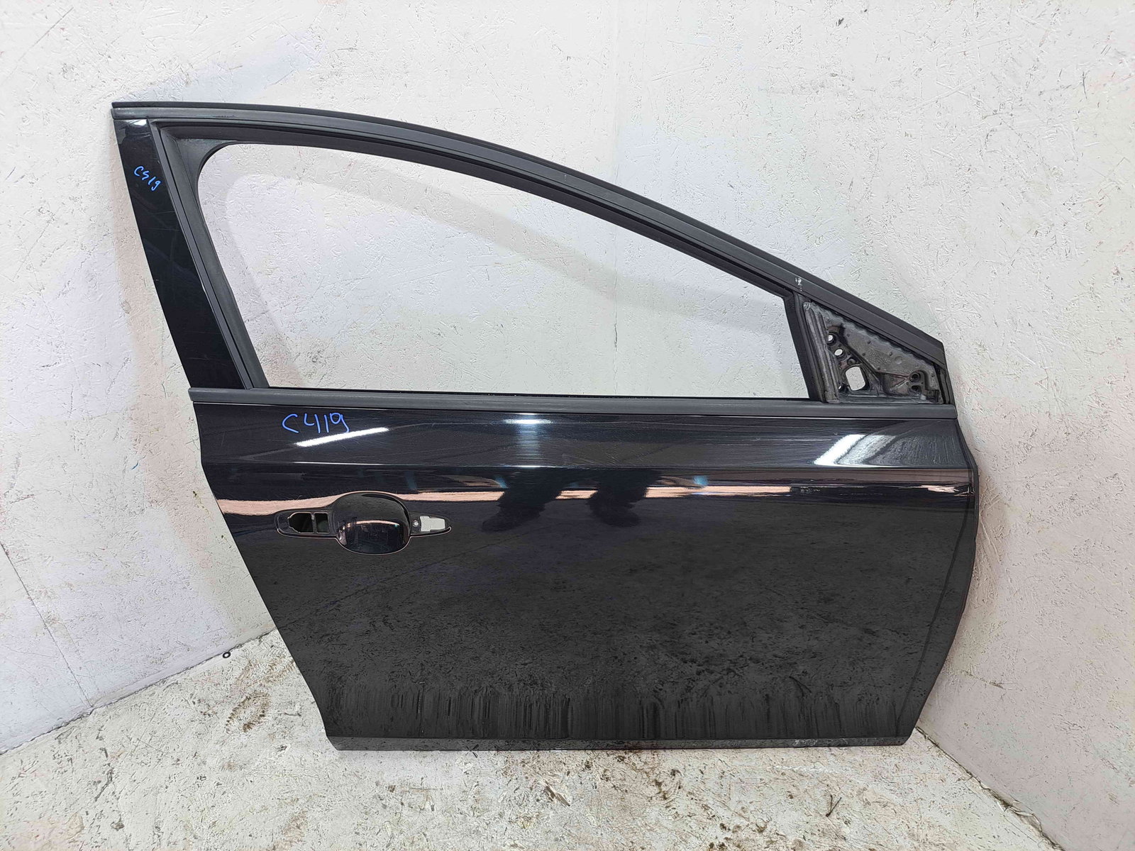 Usa dreapta fata Volvo V40 II Facelift [Fabr 2013-2019] - imagine 1