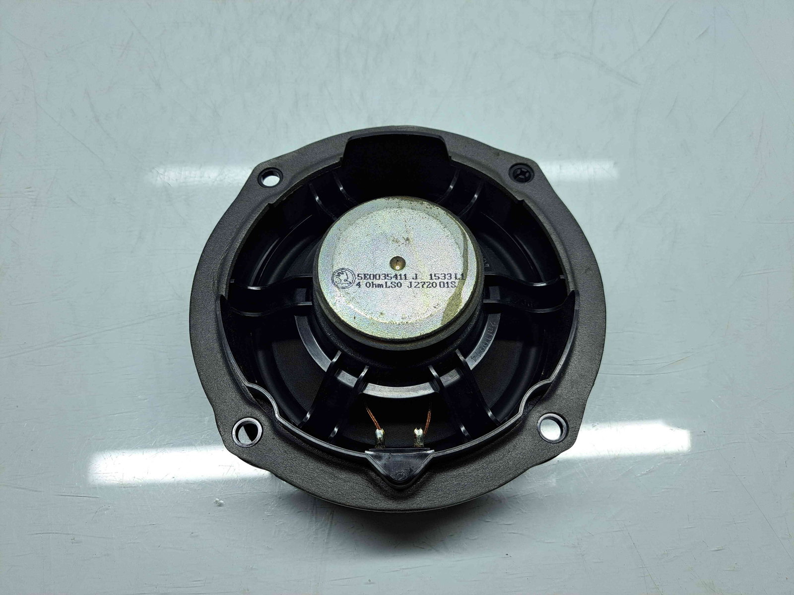 Boxa stanga spate Skoda Octavia 3 Combi (5E5) [Fabr 2012-prezent] Facelift 5E0035411J - imagine 2