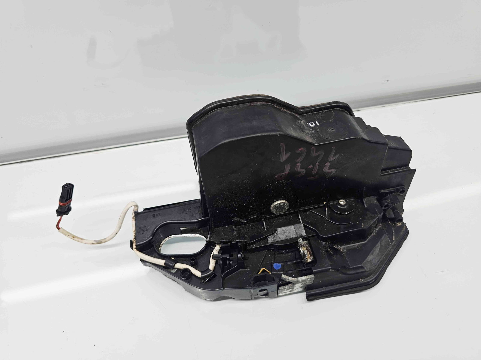 Broasca usa stanga spate Bmw 5 (F10) [Fabr 2011-2016] - imagine 6