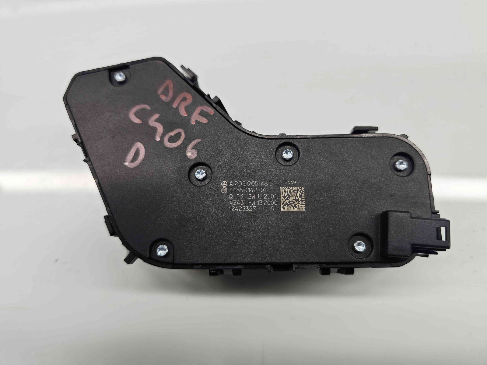 Butoane comenzi scaune Mercedes Clasa C Combi (W205) [Fabr 2015-prezent] A2059057851 - imagine 2