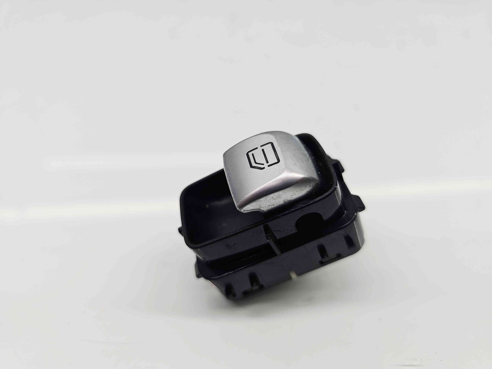 Buton geam dreapta fata Mercedes Clasa C Combi (W205) [Fabr 2015-prezent] A2229052203 - imagine 2