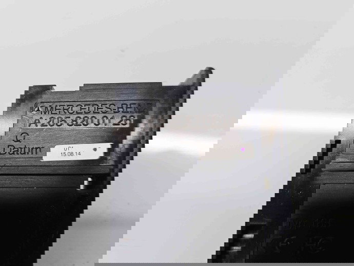 Conector auxiliar USB Mercedes Clasa C Combi (W205) [Fabr 2015-prezent] A2058200126