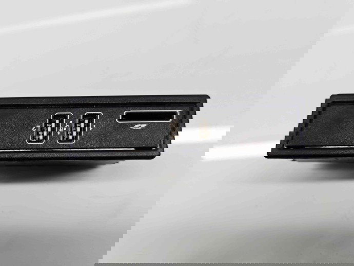 Conector auxiliar USB Mercedes Clasa C Combi (W205) [Fabr 2015-prezent] A2058200126