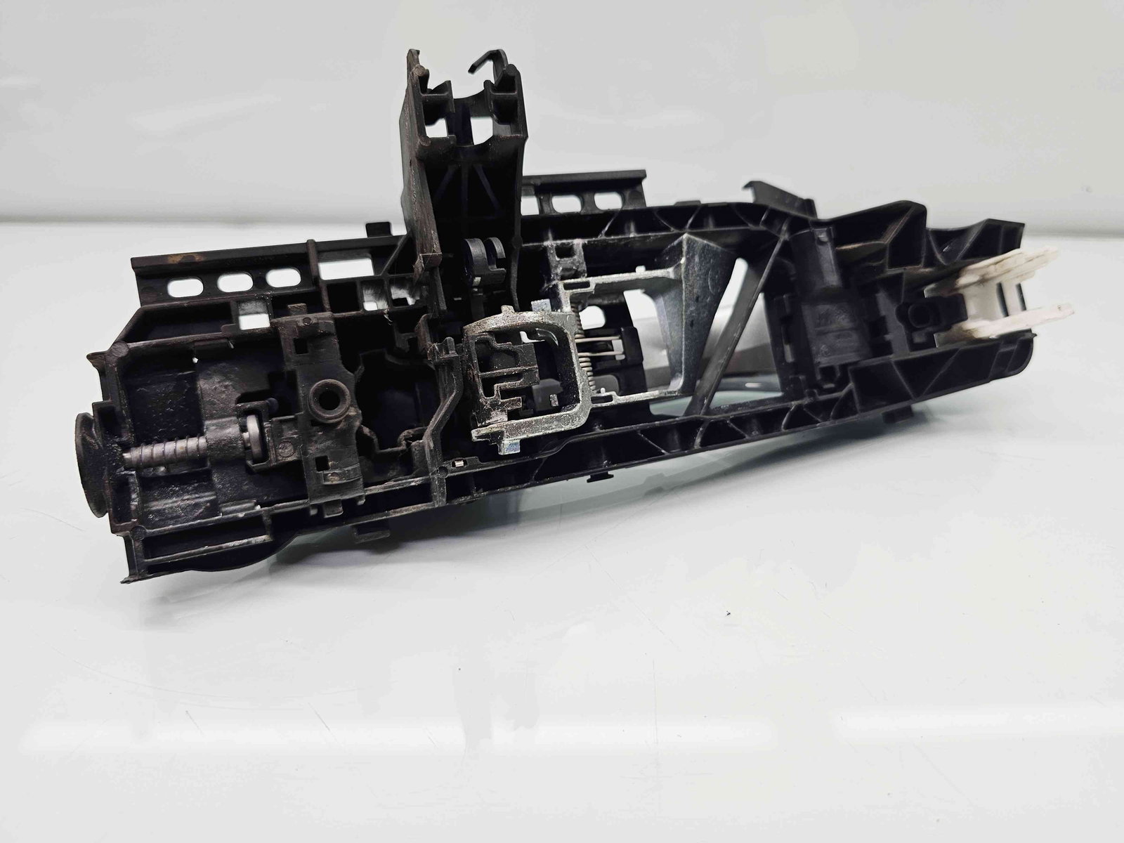 Maner usa dreapta spate Mercedes Clasa C Combi (W205) [Fabr 2015-prezent] - imagine 5