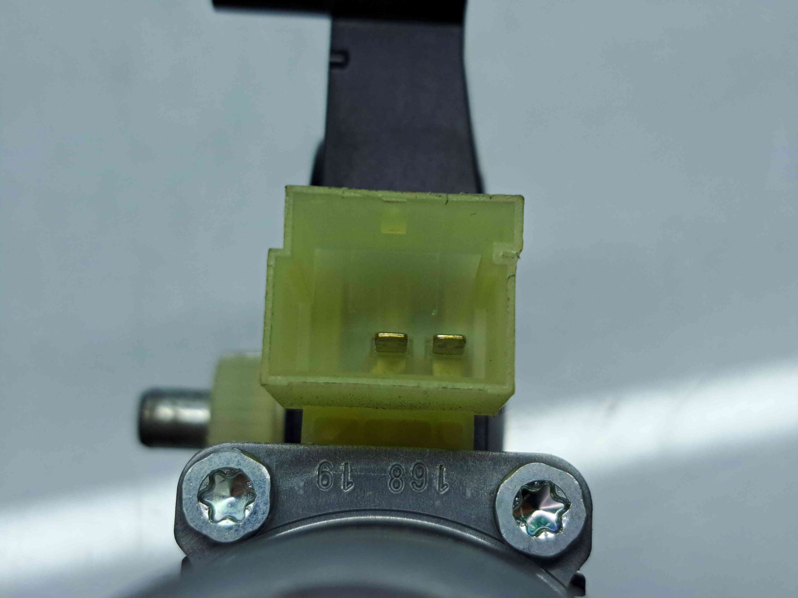 Motoras geam dreapta fata Skoda Octavia 3 Combi (5E5) [Fabr 2012-prezent] Facelift - imagine 5