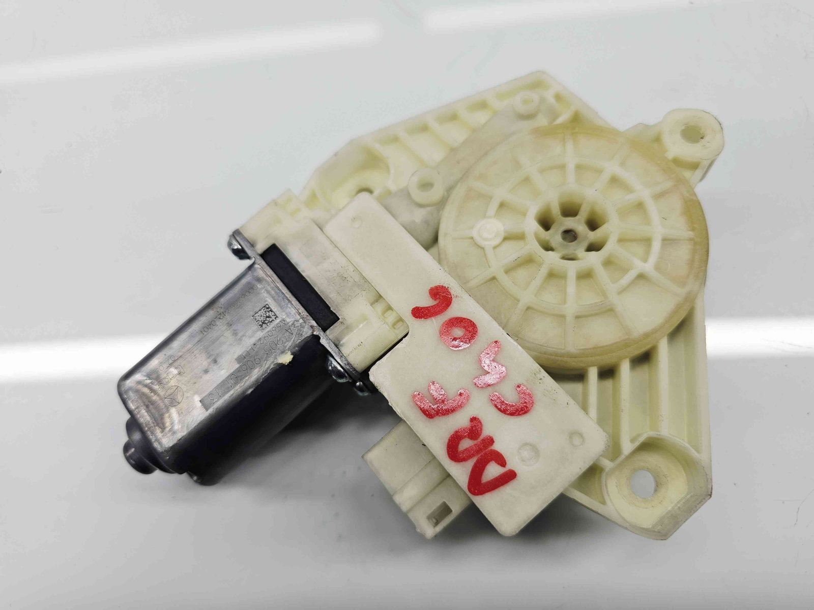 Motoras geam dreapta fata Mercedes Clasa C Combi (W205) [Fabr 2015-prezent] - imagine 4