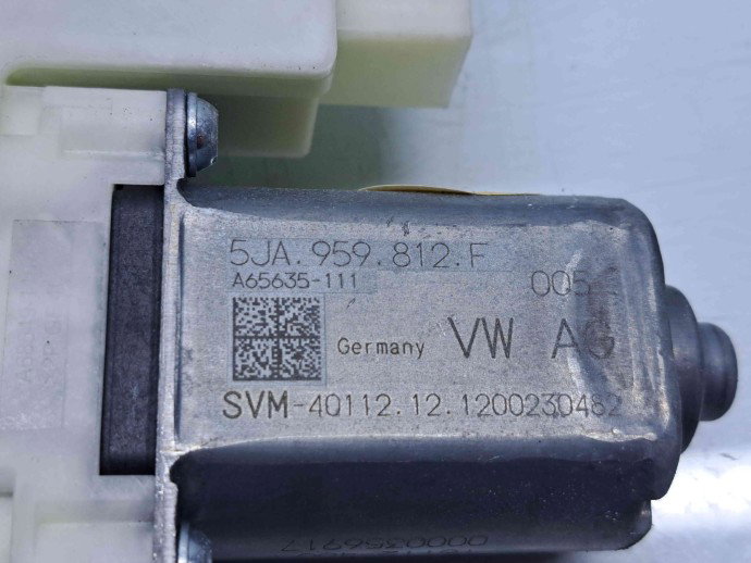 Motoras geam dreapta spate Seat Toledo 4 (KG3) [Fabr 2012-2018]