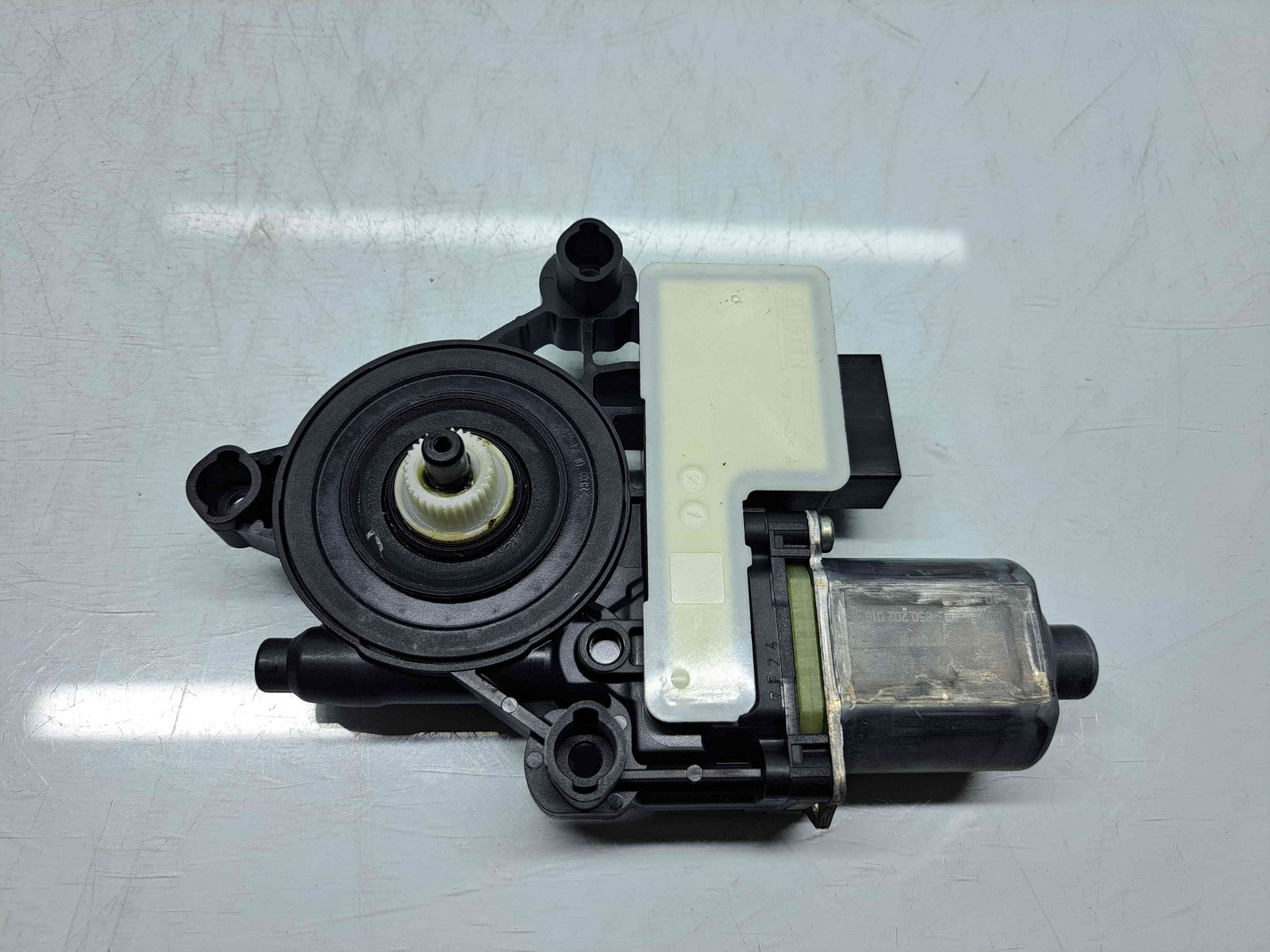 Motoras geam dreapta spate Skoda Octavia 3 Combi (5E5) [Fabr 2012-prezent] Facelift - imagine 3