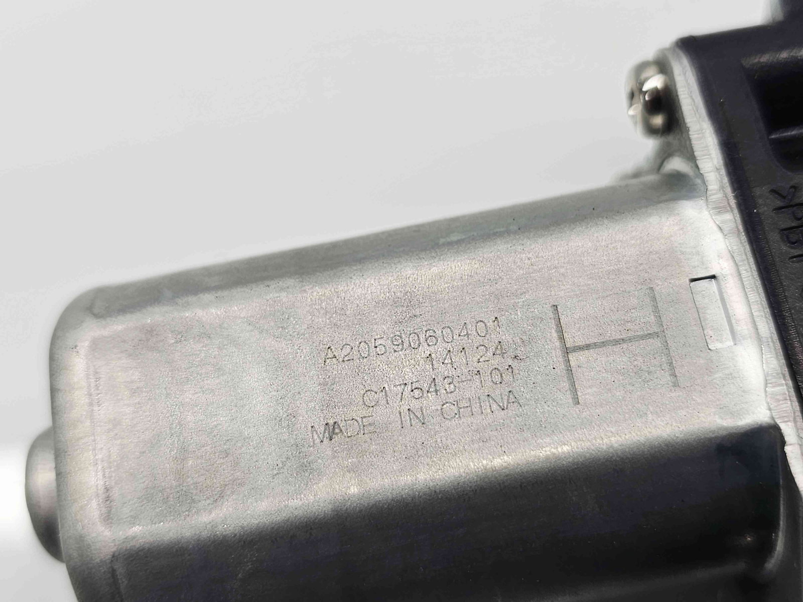 Motoras geam dreapta spate Mercedes Clasa C Combi (W205) [Fabr 2015-prezent] - imagine 4