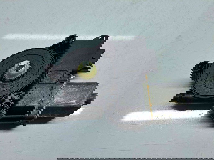 Motoras geam dreapta spate Peugeot 308 [Fabr 2007-2013]