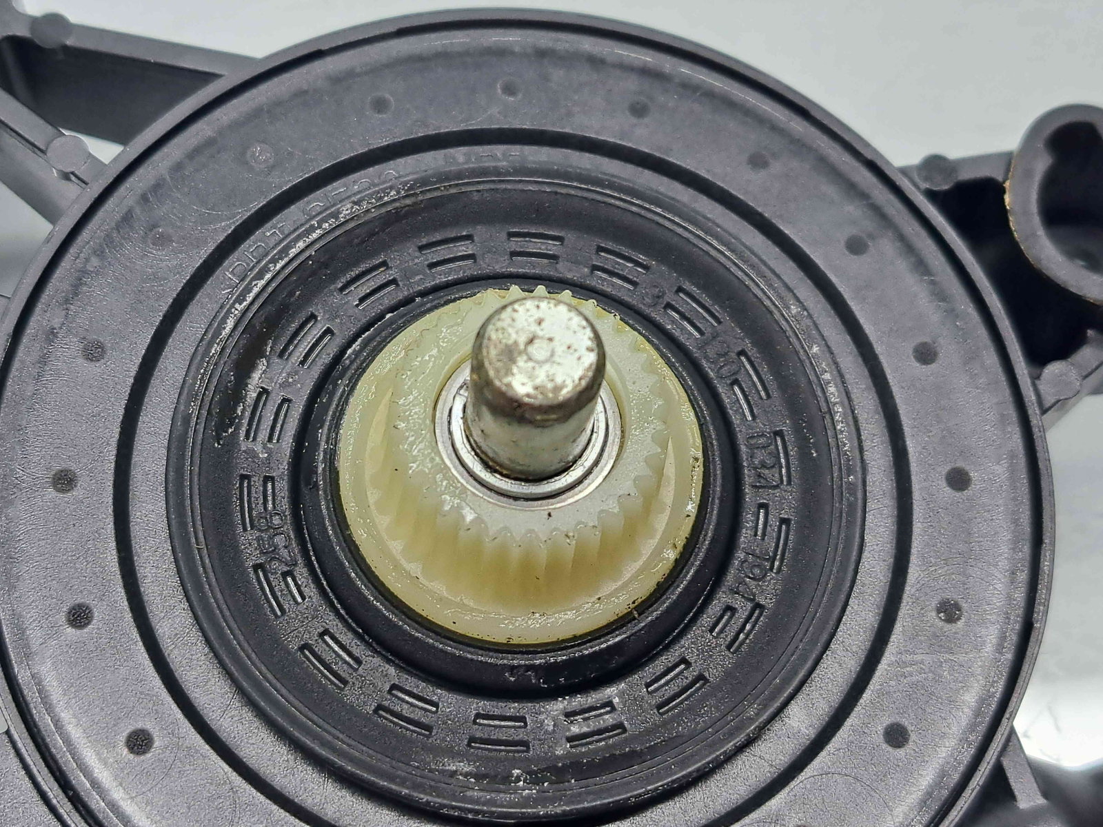 Motoras geam stanga fata Skoda Octavia 3 Combi (5E5) [Fabr 2012-prezent] Facelift - imagine 4