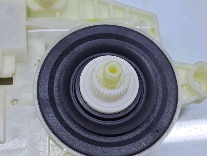 Motoras geam stanga spate Seat Toledo 4 (KG3) [Fabr 2012-2018]