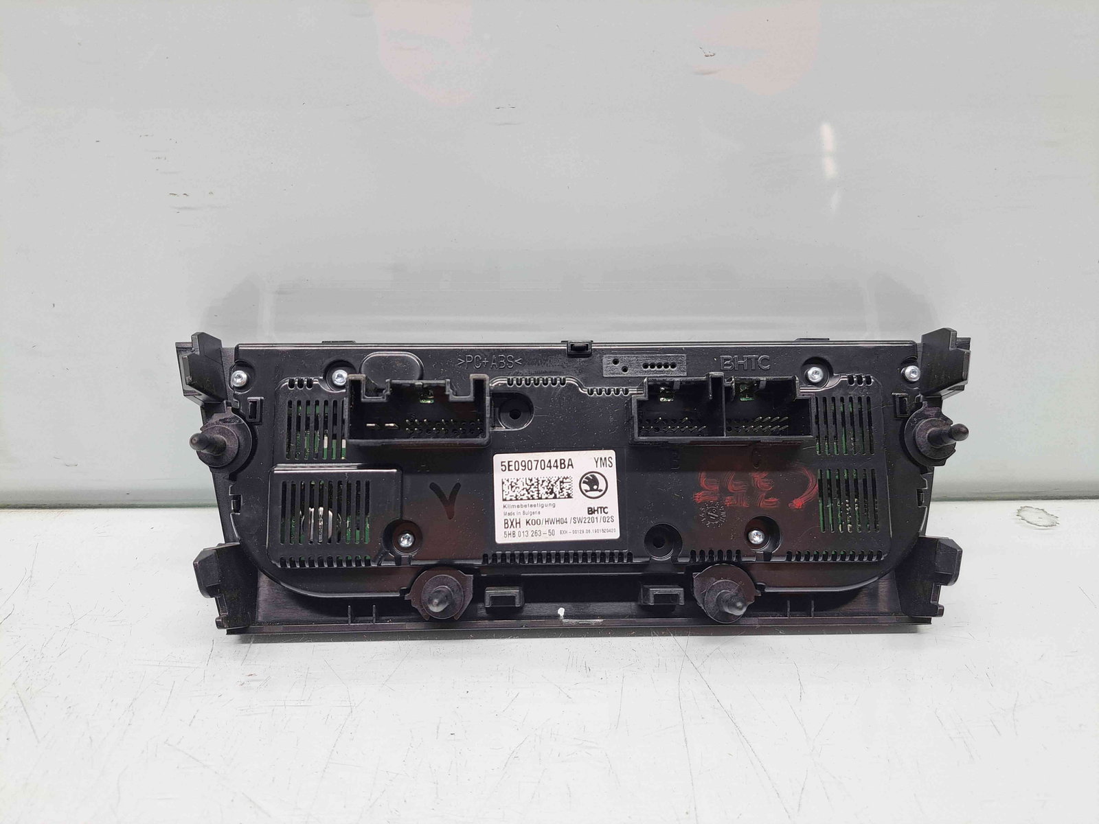 Panou comanda clima Skoda Octavia 3 Combi (5E5) [Fabr 2012-prezent] Facelift 5E0907044BA - imagine 3