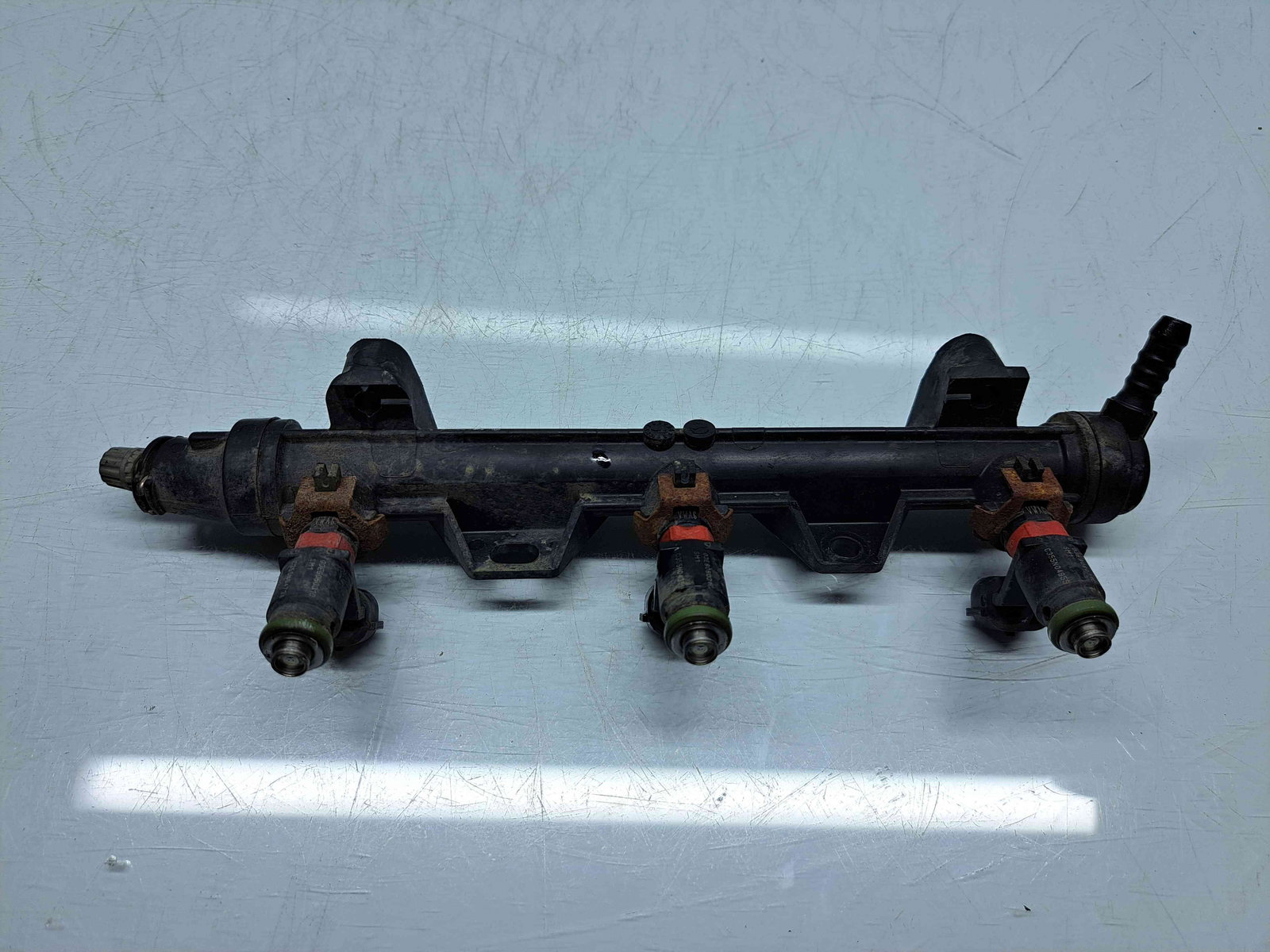 Rampa injectoare Skoda Fabia 2 (5J, 542) [Fabr 2007-2014] 03E133320A 1.2 benz CGPA 51KW / 69CP - imagine 4