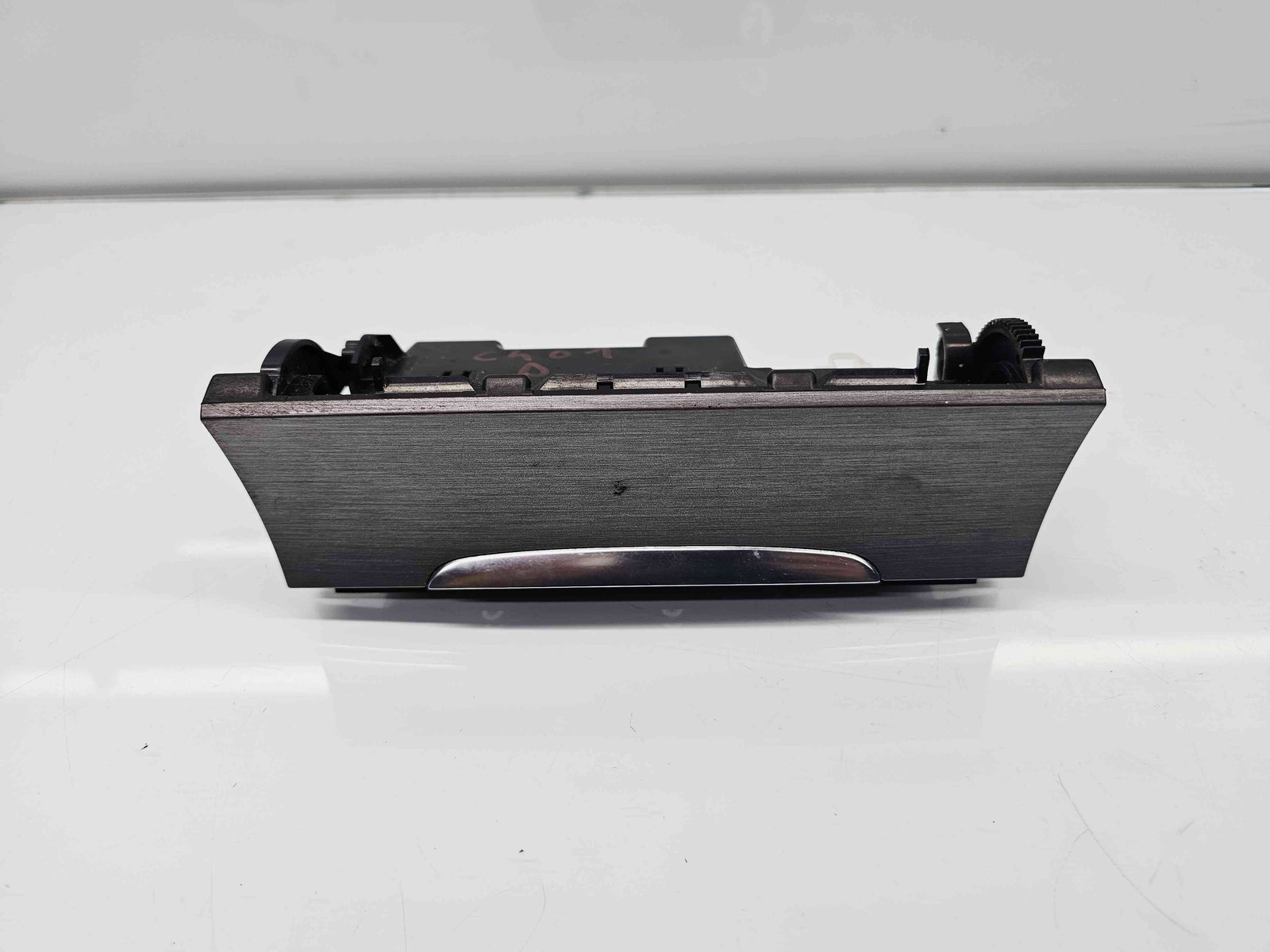 Scrumiera Volkswagen Passat B7 (362) [Fabr 2010-2014] 3C0863284K