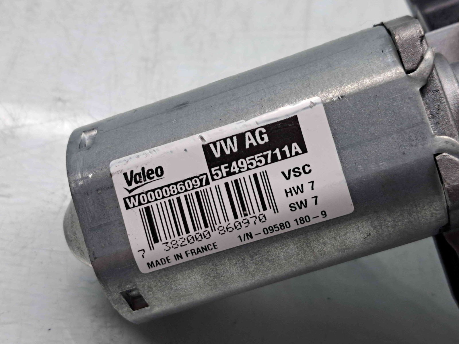 Motoras stergator haion Skoda Fabia 3 (NJ3) [Fabr 2014-prezent] 5F4955711A - imagine 2