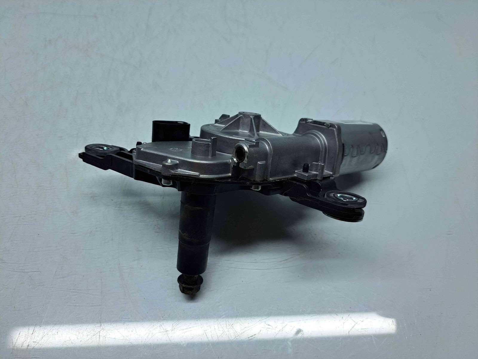 Motoras stergator haion Skoda Fabia 3 (NJ3) [Fabr 2014-prezent] 5F4955711A - imagine 4