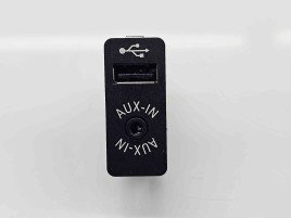  Conector auxiliar USB Bmw X5 (F15, F85) [Fabr 2014-2017] 9266607