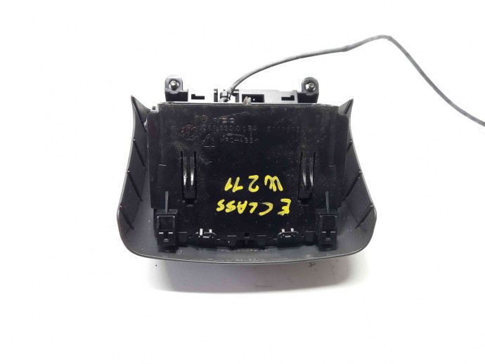 Grila aerisire spate A2118300954 Mercedes E220 (W211) 2.2 CDI 2002-2009