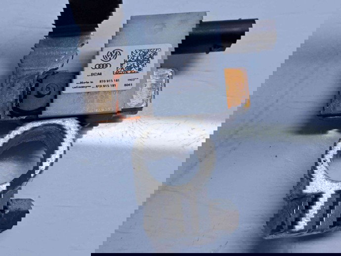  Borna baterie (-)  AUDI A5 (8T3) [Fabr 2007-2015] 8T0915181 