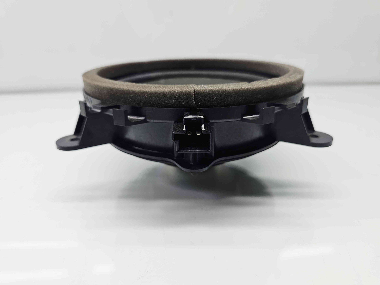 Boxa stanga spate Volvo V40 II Facelift [Fabr 2013-2019] 31489619 - imagine 2