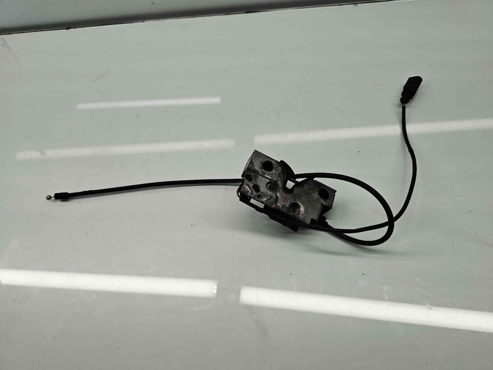 Broasca capota Skoda Octavia 3 Combi (5E5) [Fabr 2012-prezent] Facelift - imagine 3