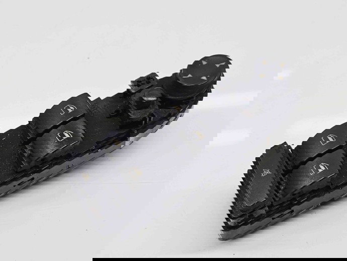  Butoane comanda geamuri sofer Bmw X1 (E84) [Fabr 2009-2015] 9216047