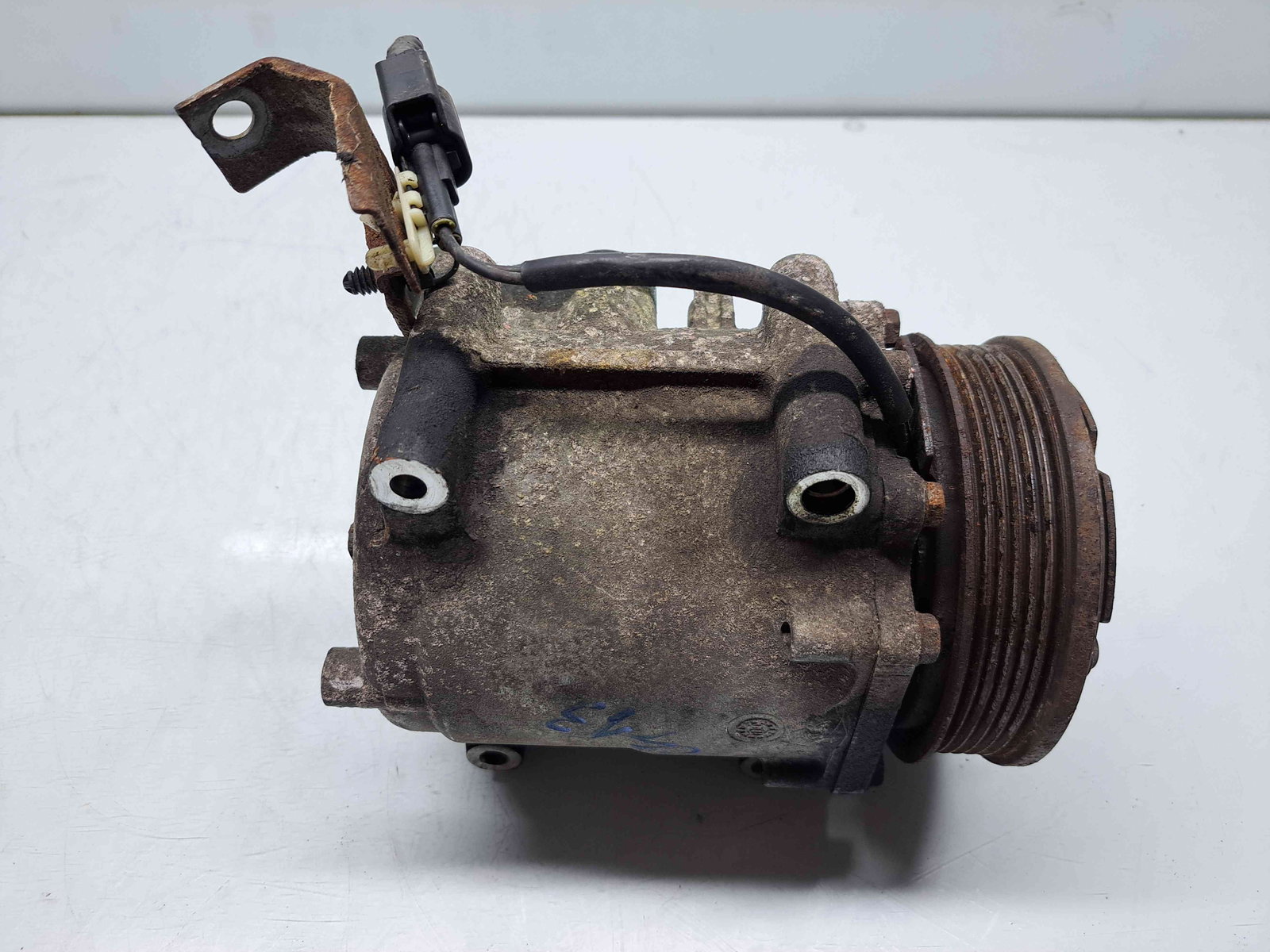 Compresor clima Ford Fiesta 6 [Fabr 2008-2019] OEM 1.4 TDCi DV4C 50KW / 68CP - imagine 5