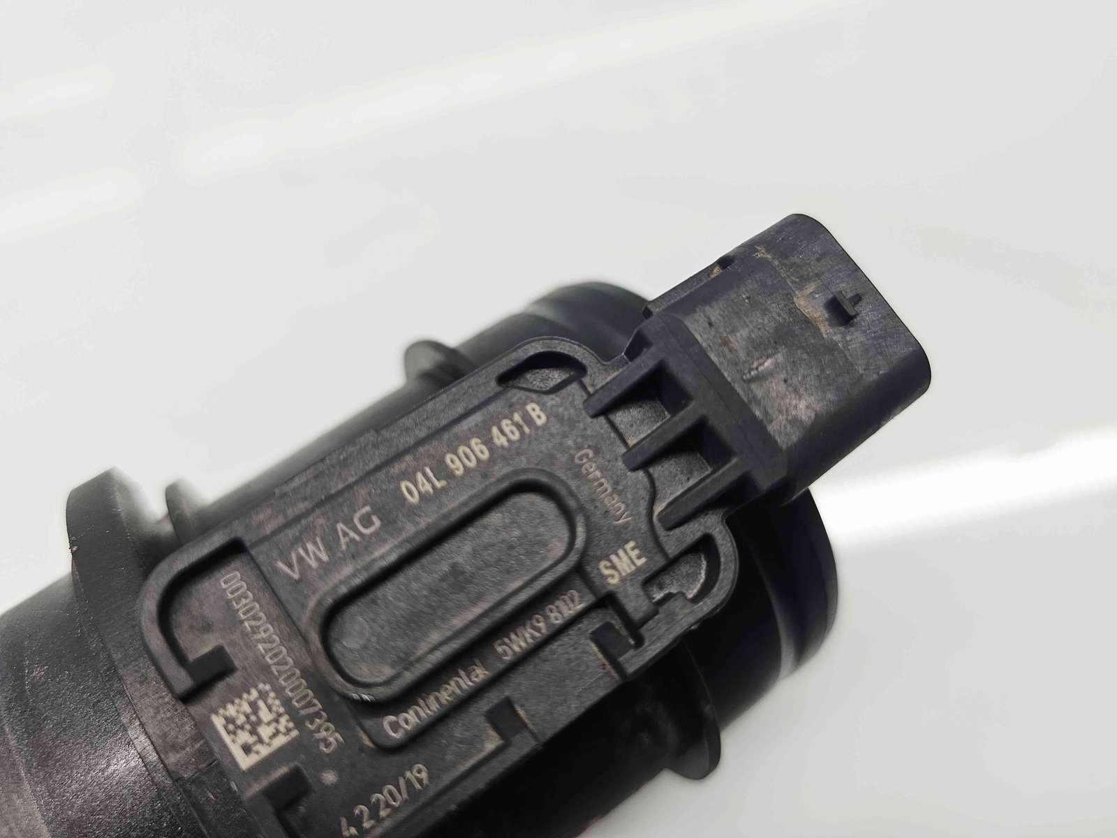 Debitmetru aer Skoda Octavia 3 Combi (5E5) [Fabr 2012-prezent] Facelift 04L906461B 1.6 TDI DGTE 85KW / 116CP - imagine 2