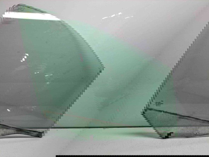 Geam usa dreapta fata Peugeot 308 [Fabr 2007-2013]