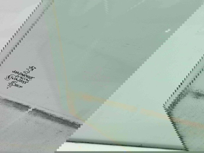 Geam usa dreapta fata Peugeot 308 [Fabr 2007-2013]