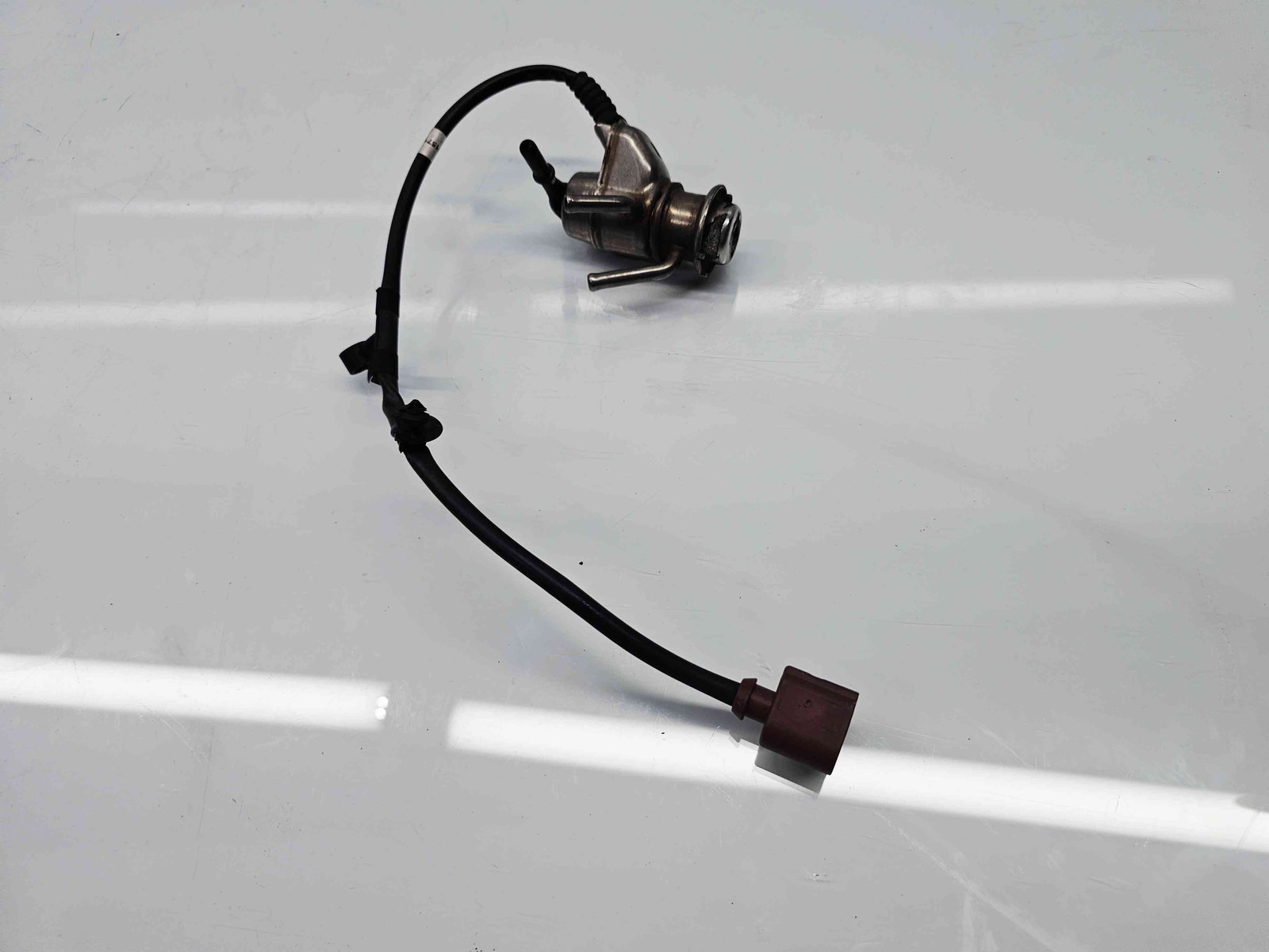 Injector Adblue Skoda Octavia 3 Combi (5E5) [Fabr 2012-prezent] Facelift 04L131113P 1.6 TDI DGTE 85KW / 116CP - imagine 3