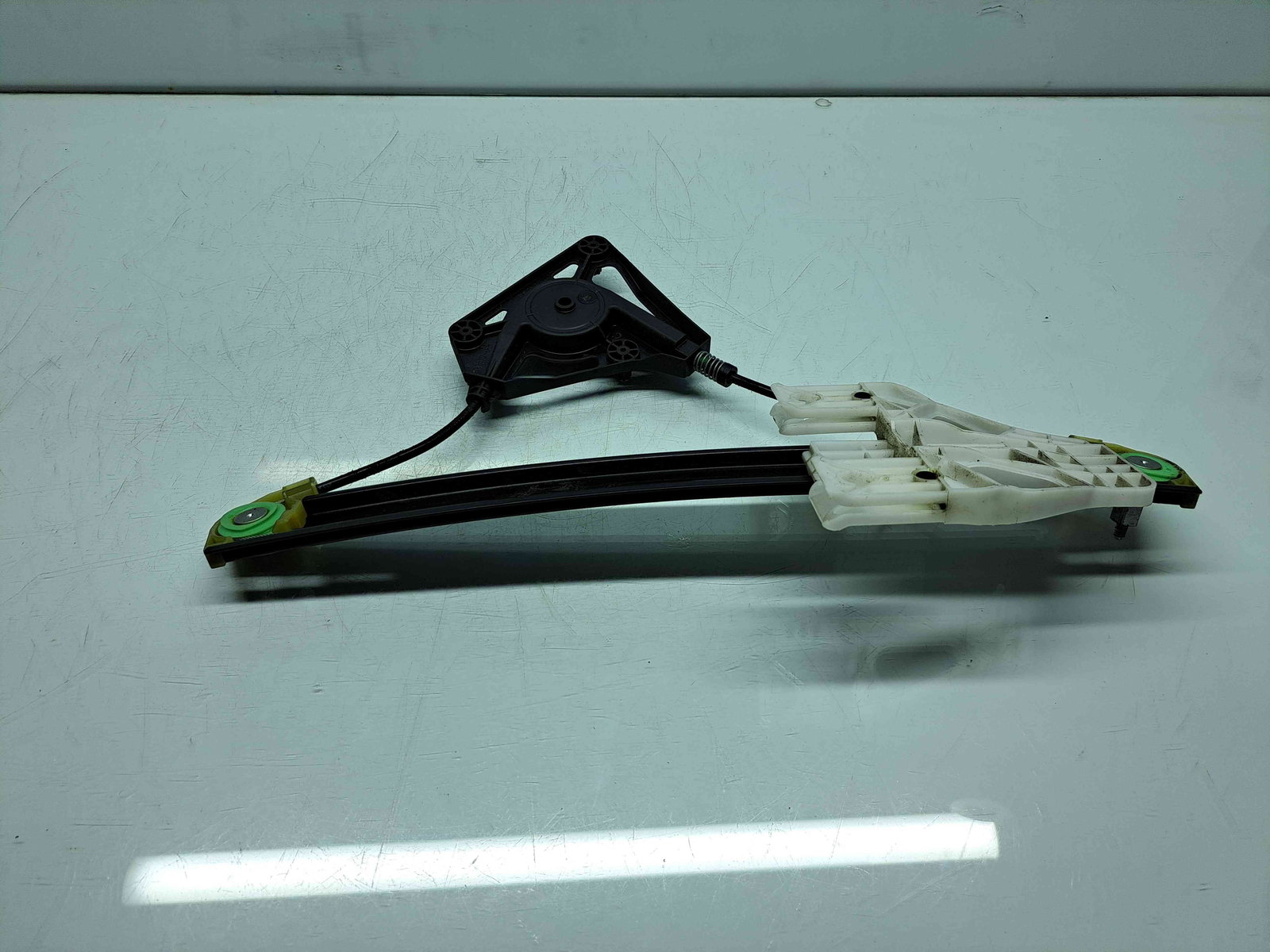 Macara electrica geam dreapta spate Audi A1 Sportback (8XF) Facelift [Fabr 2011-2018] - imagine 4