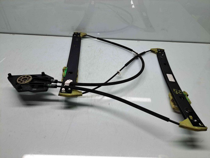 Macara electrica geam stanga fata Audi A1 Sportback (8XF) Facelift [Fabr 2011-2018]