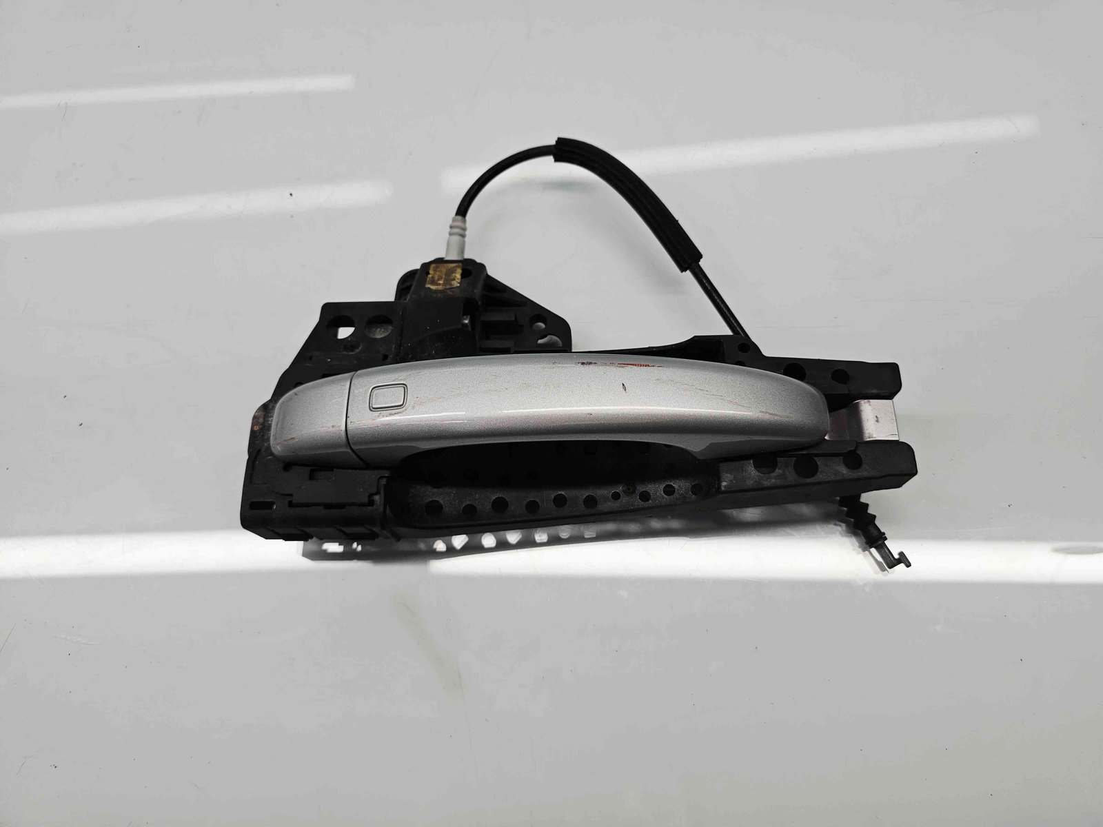 Maner usa stanga spate Audi A4 (8K2, B8) [Fabr 2008-2015] - imagine 1