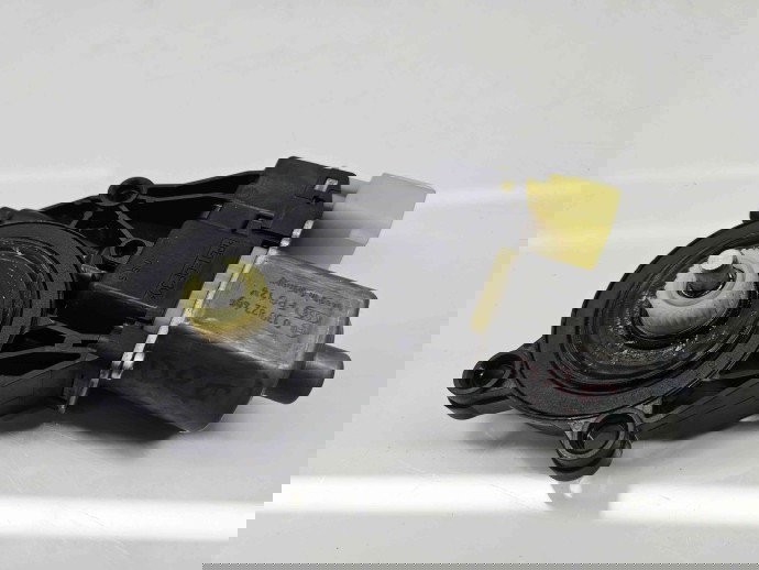 Motoras geam dreapta fata Ford Fiesta 6 [Fabr 2008-2019]