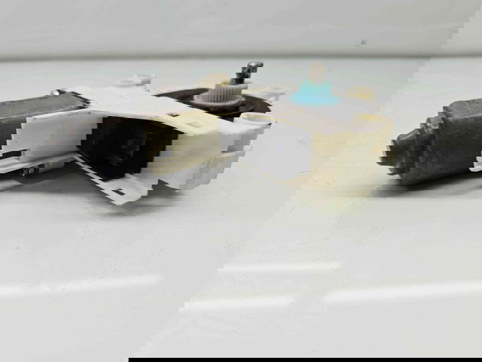 Motoras geam dreapta spate Audi A4 (8K2, B8) [Fabr 2008-2015]