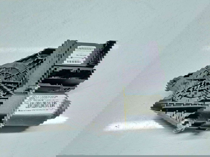 Motoras geam stanga fata Volkswagen Golf 6 (5K1) [Fabr 2009-2013]