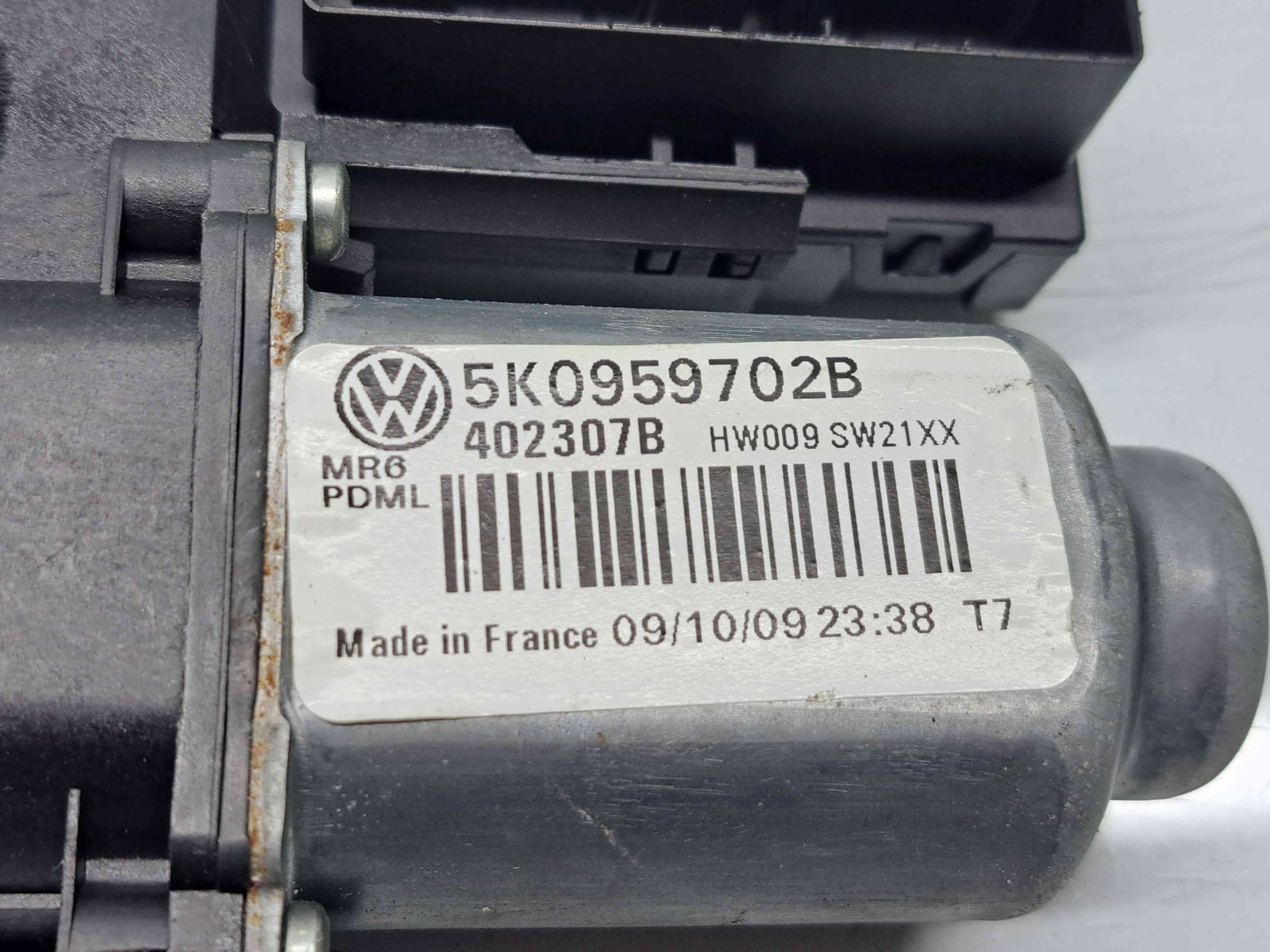 Motoras geam stanga fata Volkswagen Golf 6 (5K1) [Fabr 2009-2013] - imagine 2